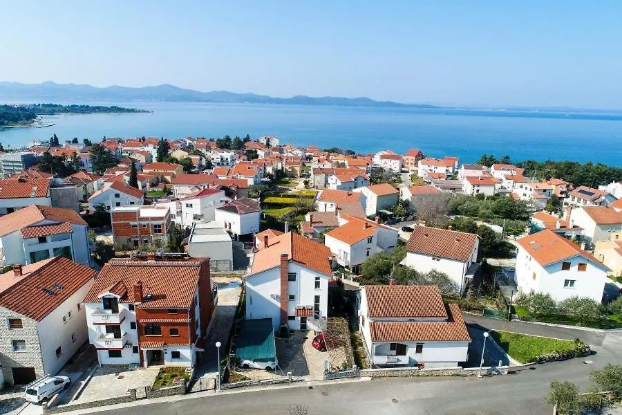 Apartment With Beutiful View-Marijana Zadar
